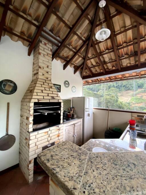 فيلا Casa Em Secretario A 800 Metros Do Centro De Secretario Chacaradosolsecretario Petrópolis المظهر الخارجي الصورة